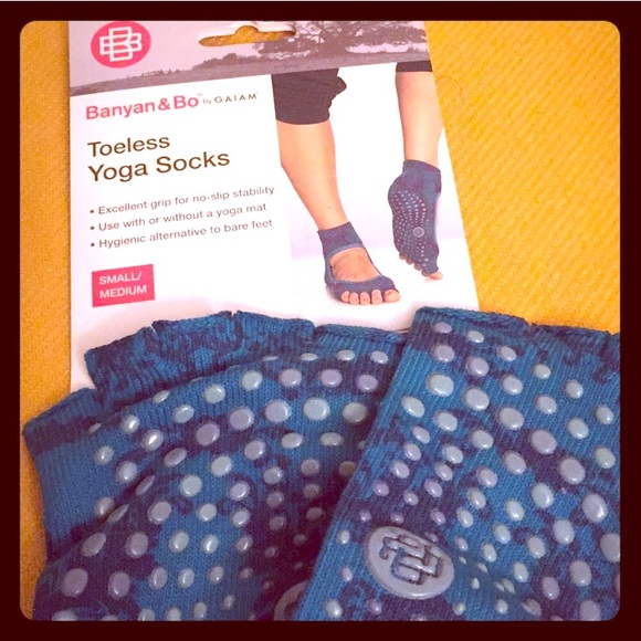 gaiam toeless yoga socks